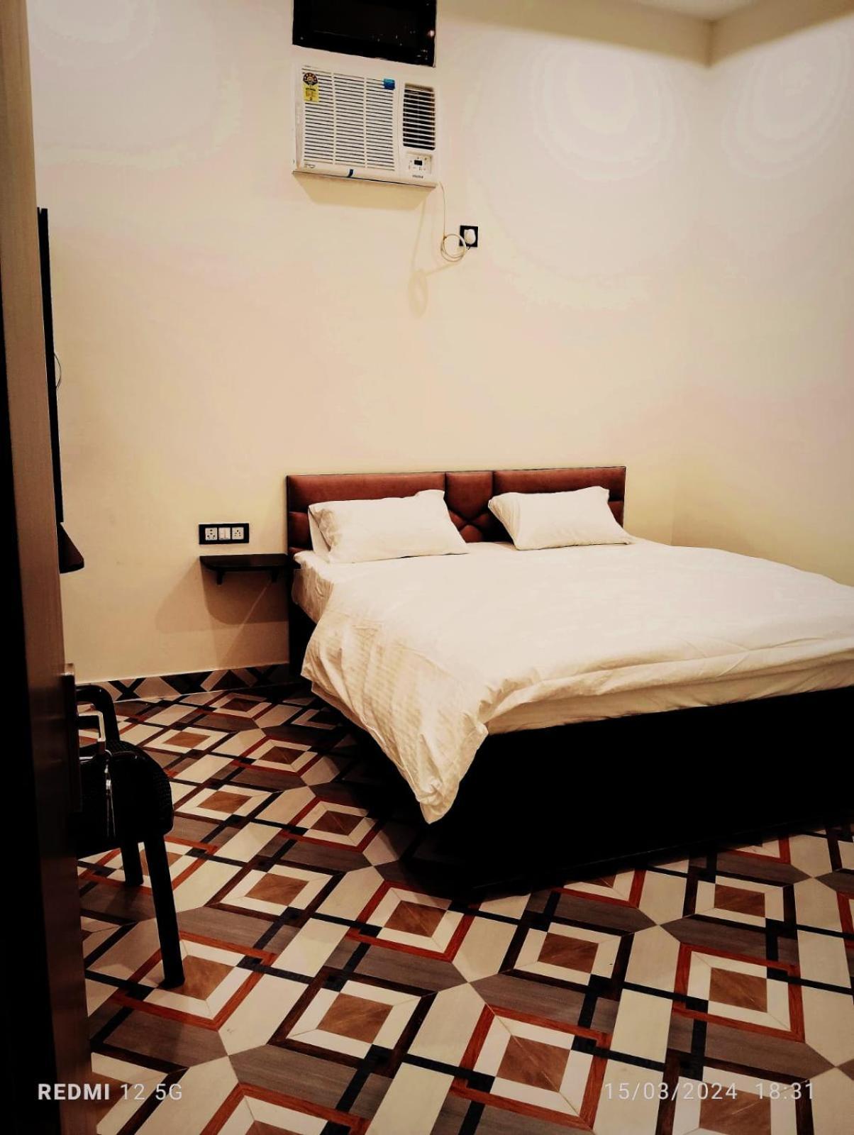 Homestay Vrinda Garden